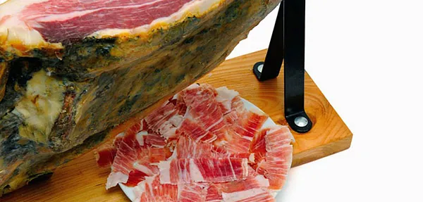 Productos Ibéricos De Las Heras lonchas de jamón sobre tabla